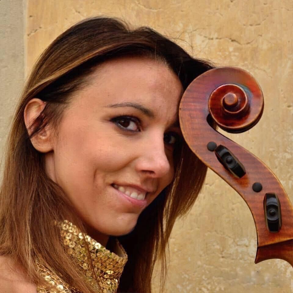 Memoria per Caterina Cantoni - Rosa di Maggio al violoncello