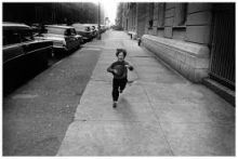 img - Gary Winogrand, foto di strada