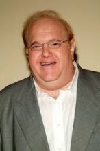 img - Louis Jay "Lou" Pearlman, manager truffaldino