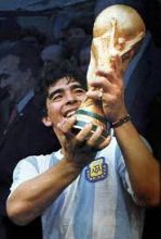 img - Diego Armando Maradona - Una vita, una leggenda