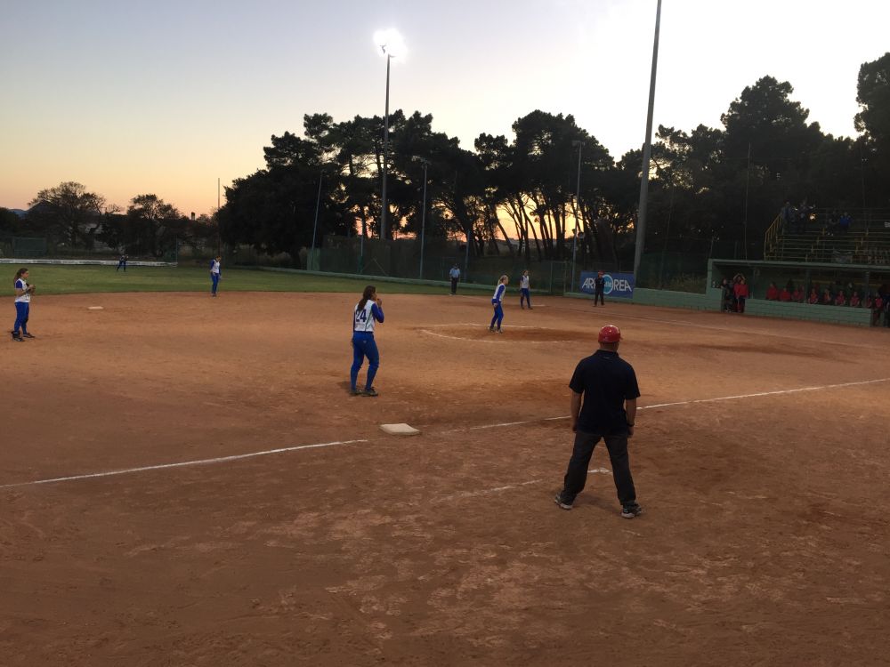 Nuoro softball perde in casa