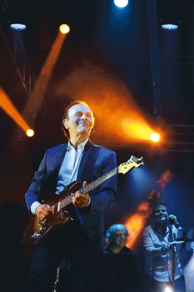 DODI BATTAGLIA registra il LIVE dedicato al tour “Perle – Mondi senza età”! 