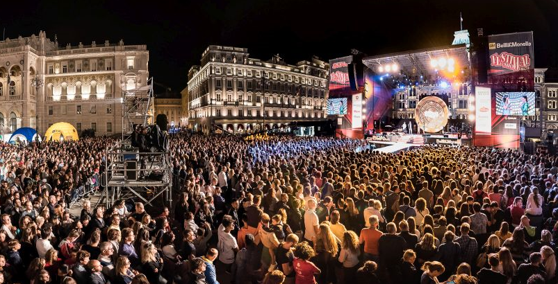 Il festival itinerante dell’estate italiana FESTIVAL SHOW compie 20 anni!
