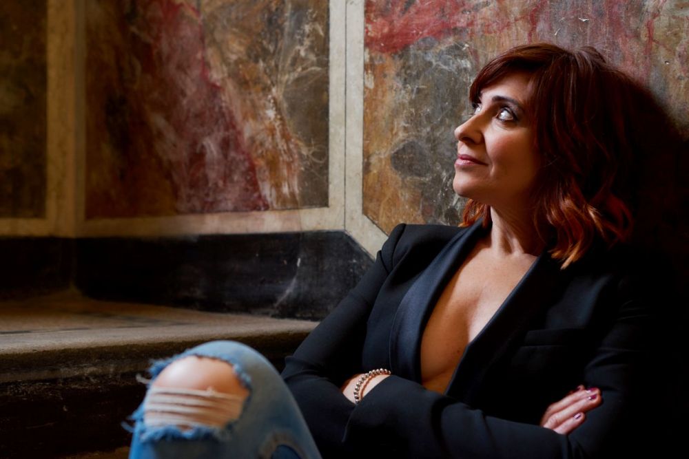 GIUSEPPINA TORRE APRE IL LIBRO DELLA VITA