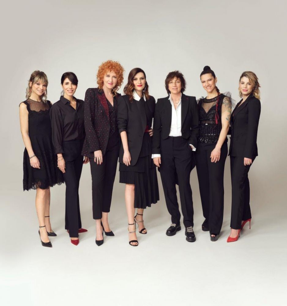 AMOROSO, ELISA, EMMA, GIORGIA, MANNOIA, NANNINI, PAUSINI - 7 DONNE ACCANTO A TE