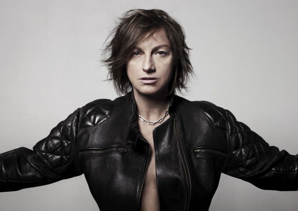 GIANNA NANNINI - IL BRIVIDO DI "ASSENZA"