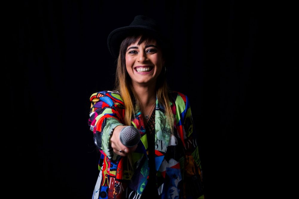 È in uscita "AD ALTA VOCE", l'EP di debutto della cantautrice campana VALENTINA IANNONE. 