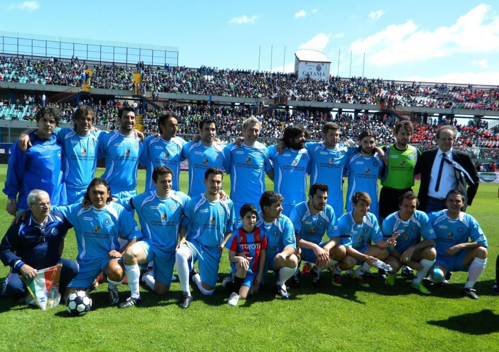 ARTISTI TV E VECCHIE GLORIE “IN CAMPO CON IL CUORE”