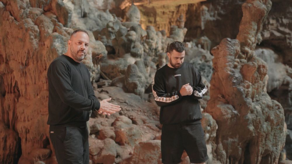 CLAVER GOLD E MURUBUTU - CONCERTO IN GROTTA