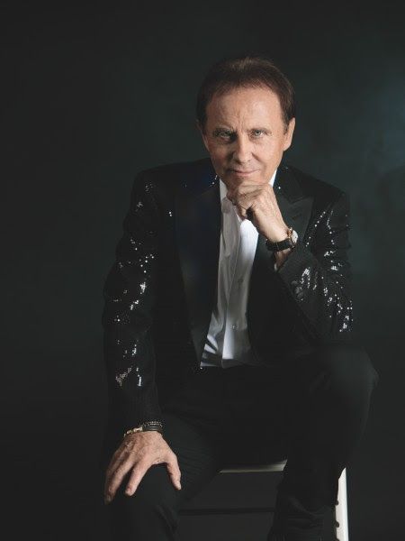 ROBY FACCHINETTI - “UOMINI SOLI” PER ORCHESTRA