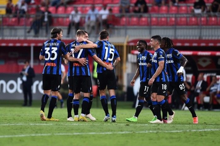 ATALANTA IN VETTA - AL MILAN IL DERBY