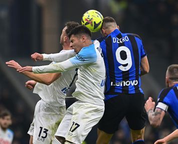 L’INTER BATTE IL NAPOLI E RIAPRE IL CAMPIONATO