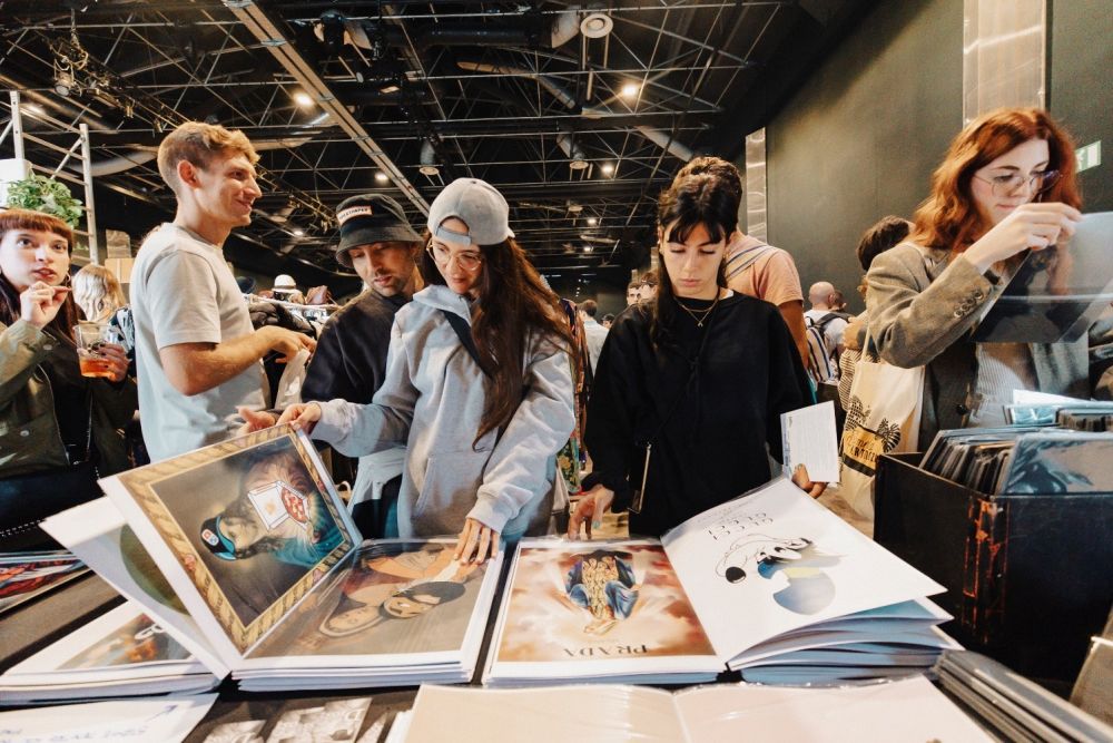 EAST MARKET - ANCHE GLI ILLUSTRATORI IN FIERA