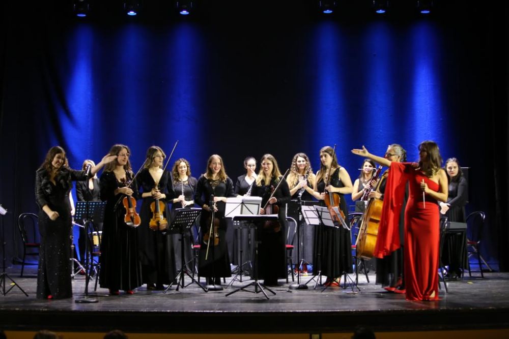 LA WOMEN ORCHESTRA SI DA AL TANGO