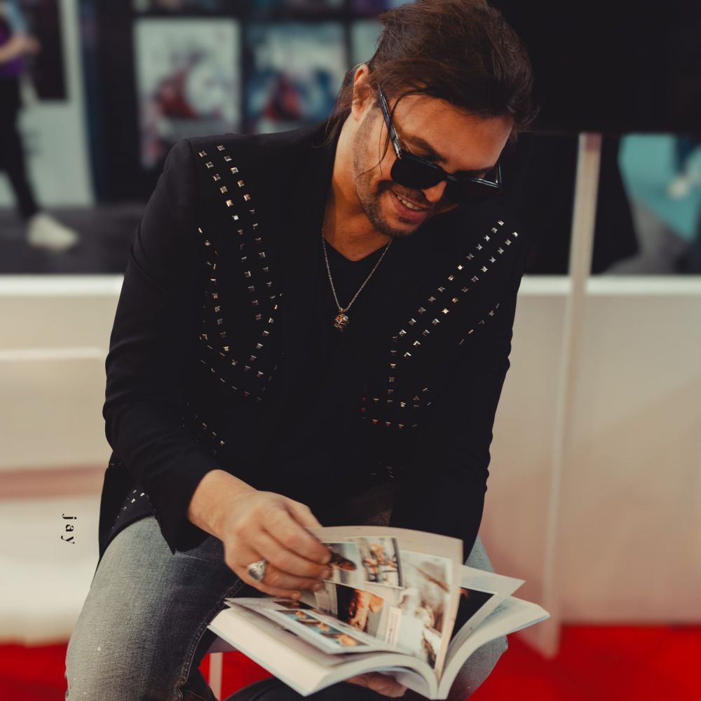 GIANLUCA GRIGNANI - "RESIDUI DI ROCK’N’ROLL - Diario sincero di un artista”