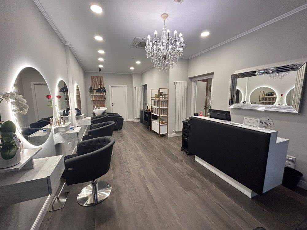 Hairl Lab Studio, qui brillano i tuoi capelli
