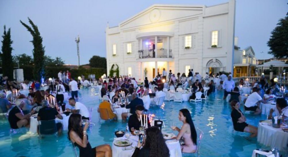 “Cena in Acqua” a Villa Renoir