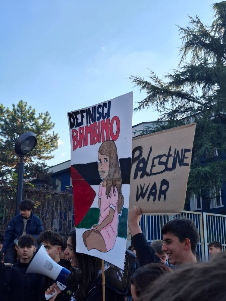 Cimiano, scuole in protesta per il genocidio a Gaza 