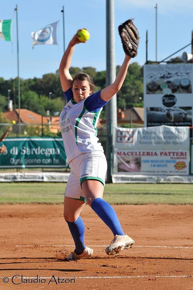 NUORO SOFTBALL MIGLIORA PIANO PIANO