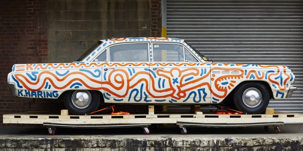 UN'AUTOMOBILE TUTTA DA COLORARE